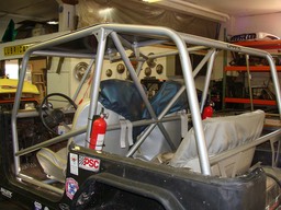 YJ Stock Mod Cage with PRP Seats